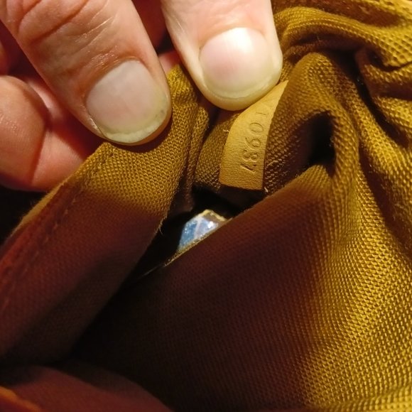 ** SOLD *** Custom & Authentic Louis Vuitton Handbag** - Picture 11 of 14